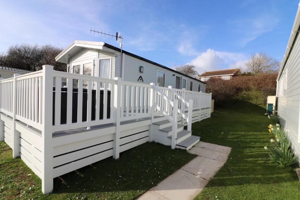 The Willows Selsey Extérieur photo